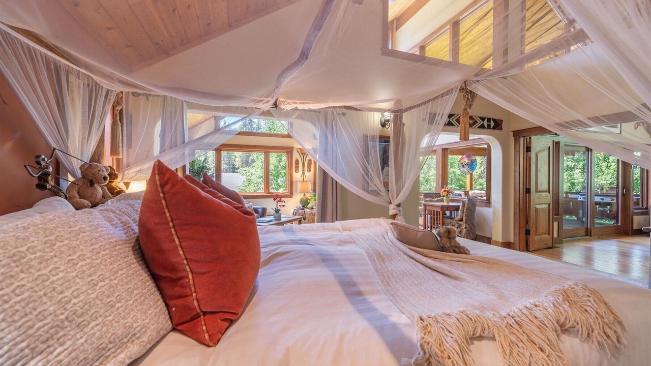 Photo of Bedroom in Olympic Valley
