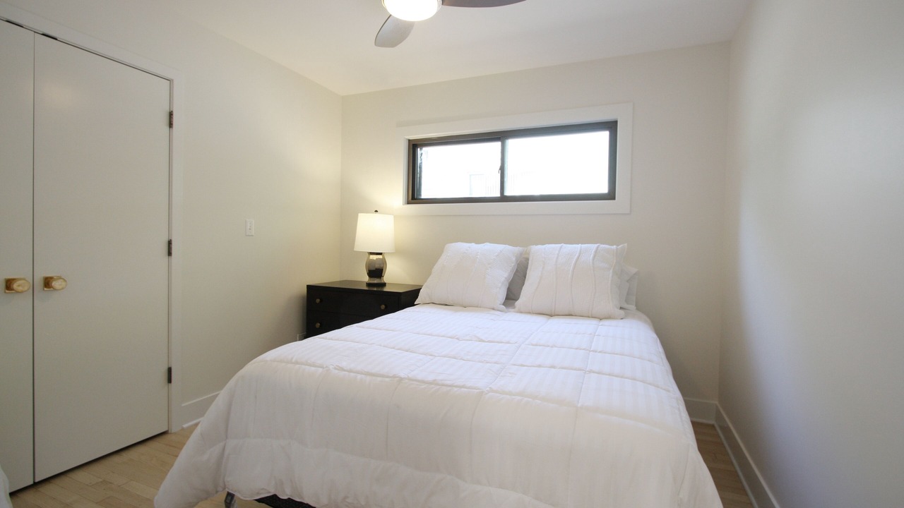 Photo of Bedroom in Miller Beach