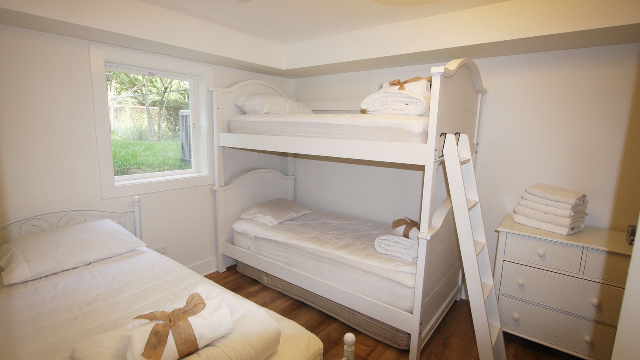 Photo of Bedroom in Miller Beach