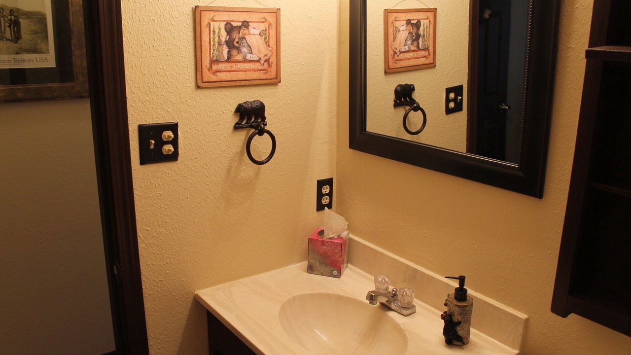 Photo of Bathroom in Ruidoso