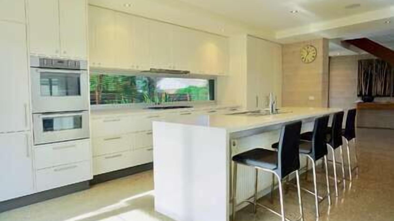 Photo of Kitchen in Point Lonsdale