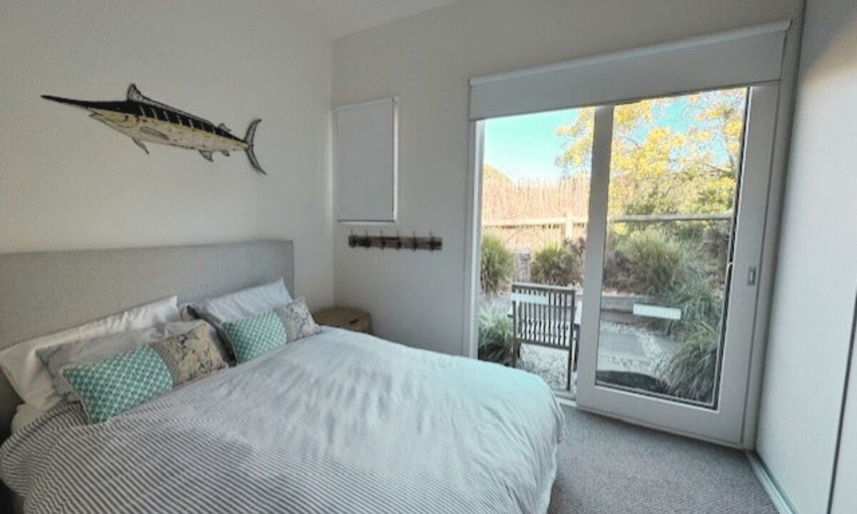 Photo of Bedroom in Point Lonsdale