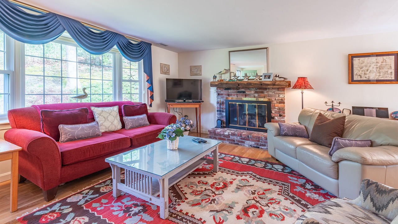 Photo of Livingroom in Chatham