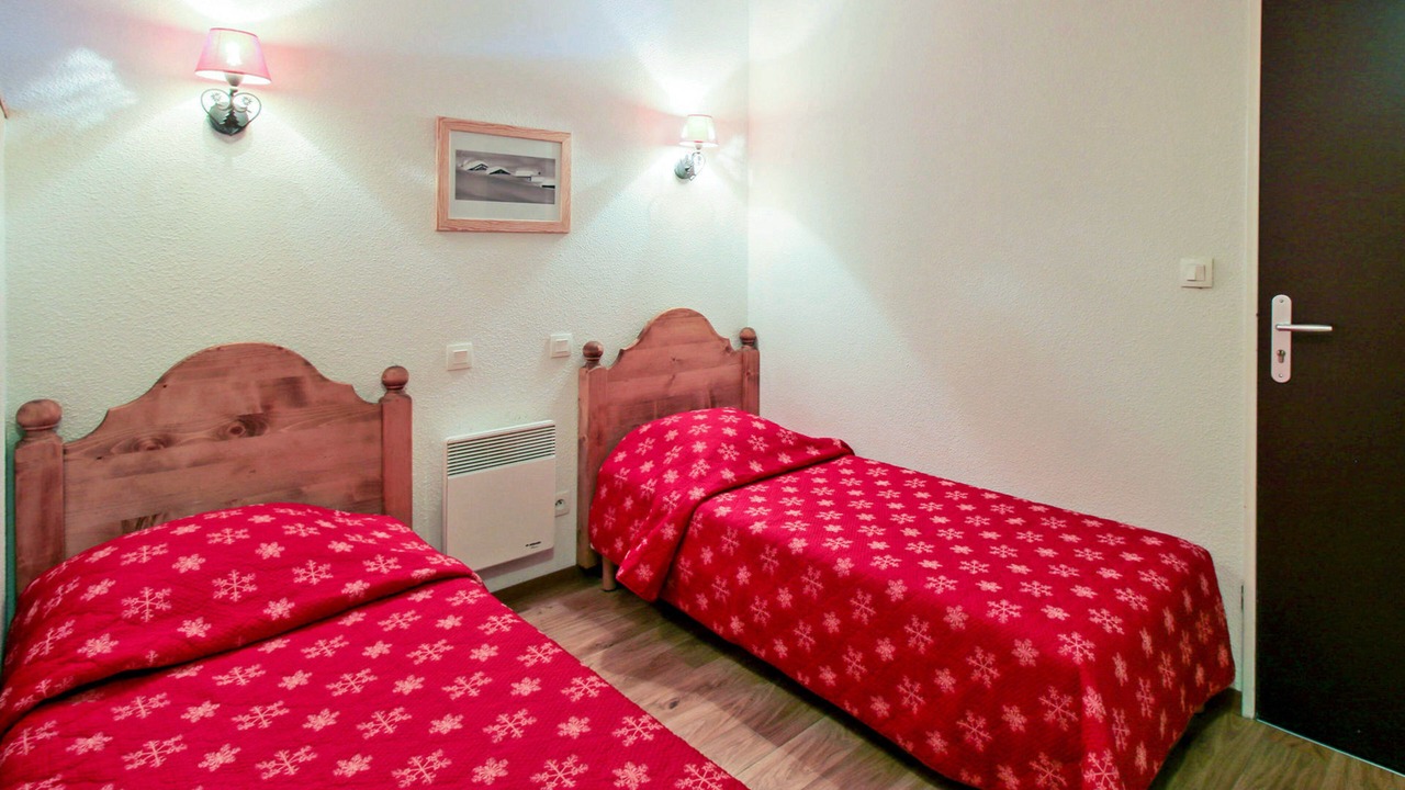 Photo of Bedroom in Allos