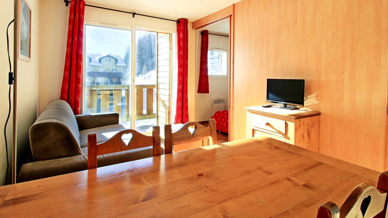 Photo of Livingroom in Allos