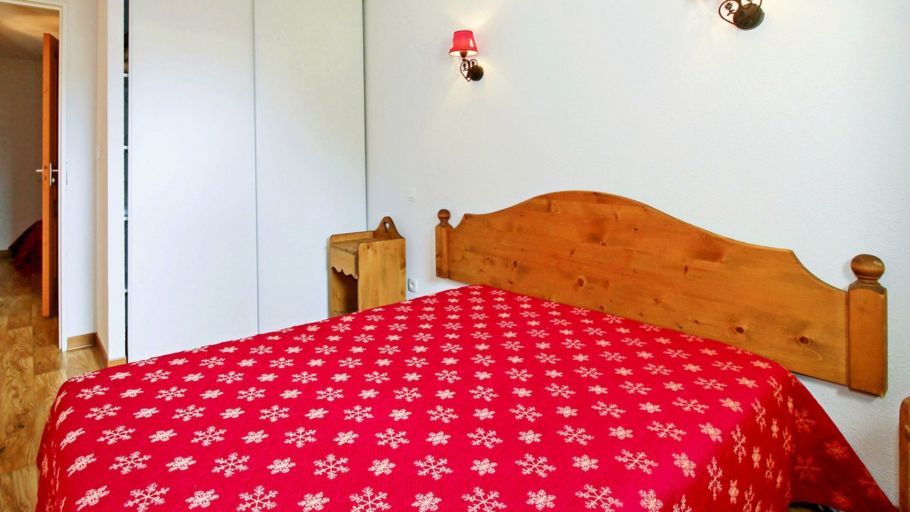 Photo of Bedroom in Allos
