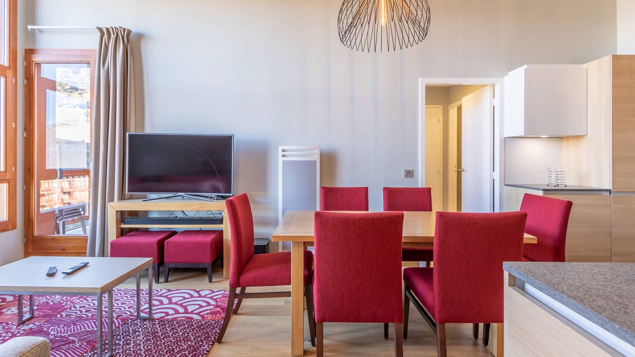 Photo of Others in Arc-1800