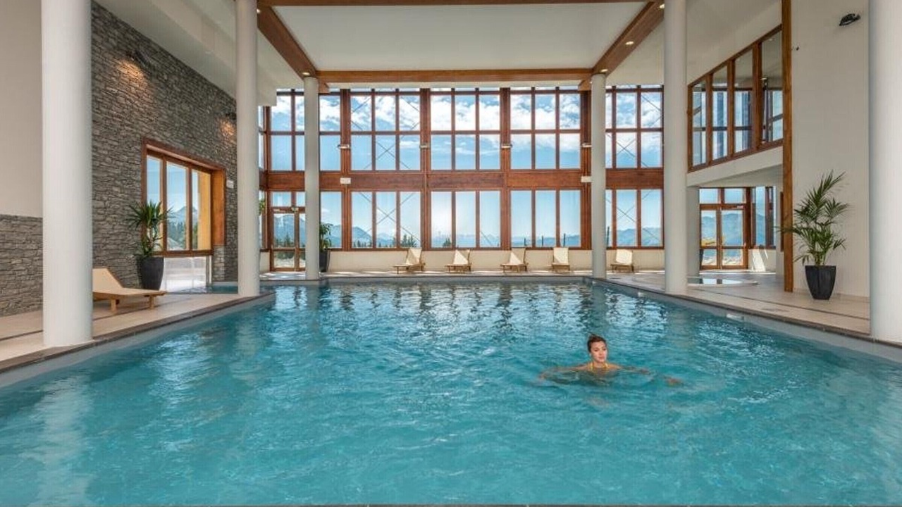 Photo of Outdoor in Arc-1800