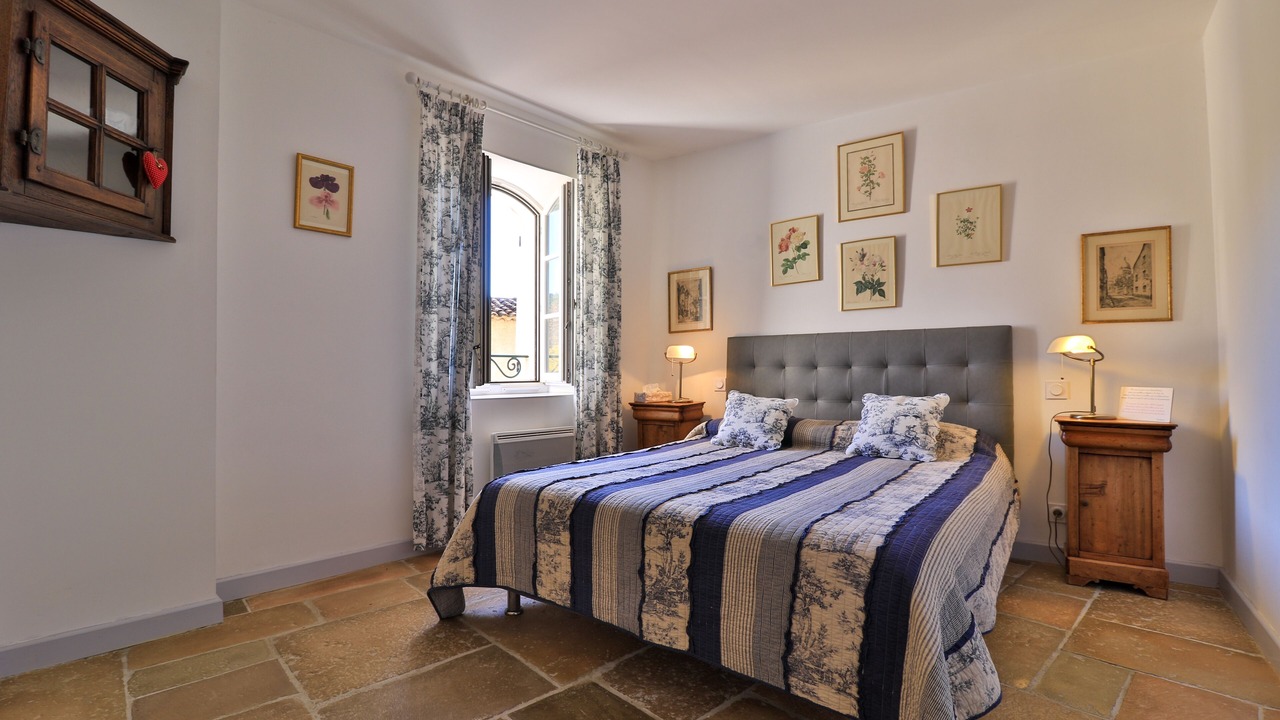 Photo of Bedroom in Villecroze
