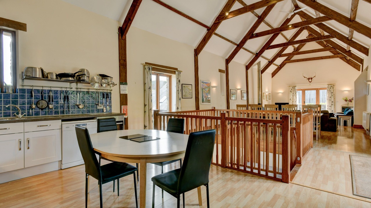 Photo of Others in Oare