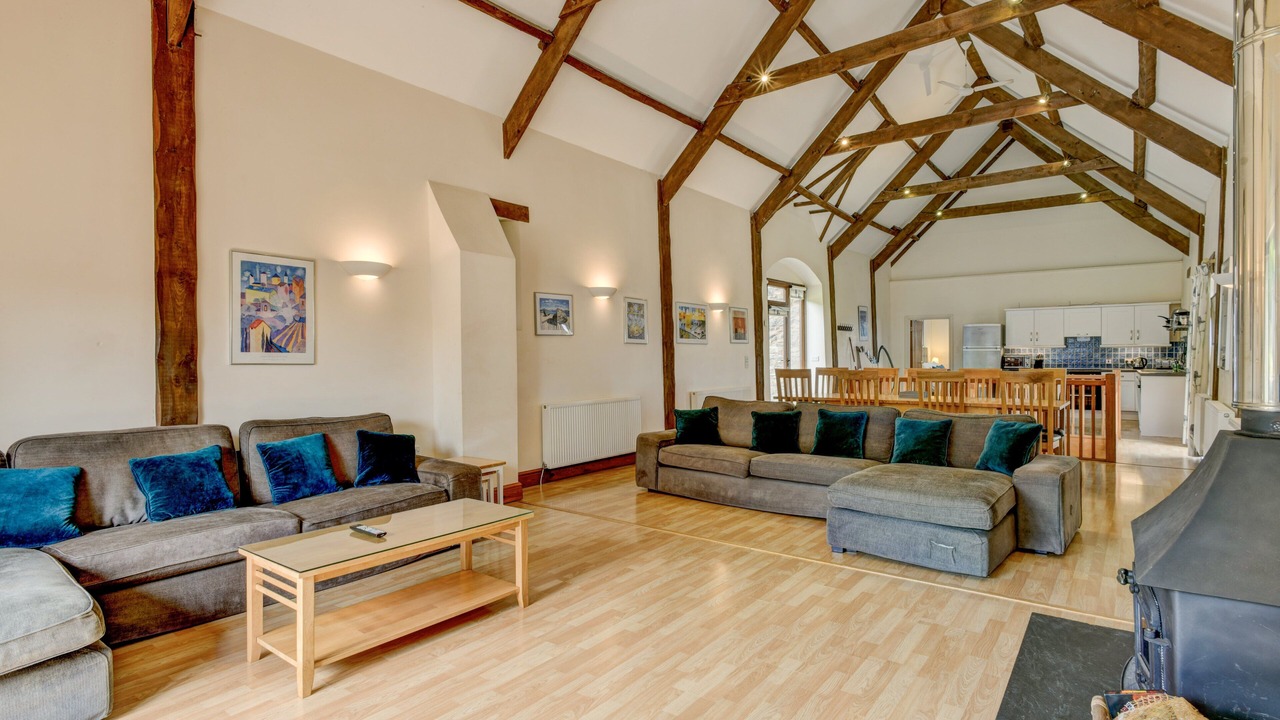 Photo of Others in Oare