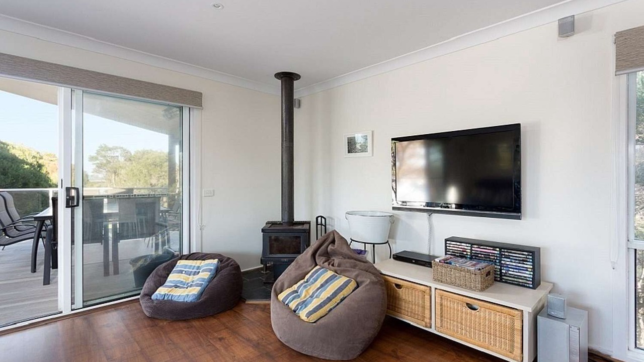 Photo of Livingroom in Smiths Beach