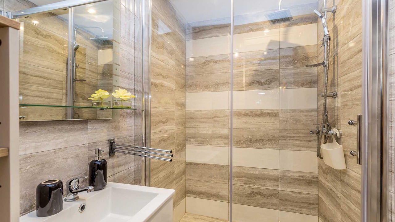 Photo of Bathroom in Risika