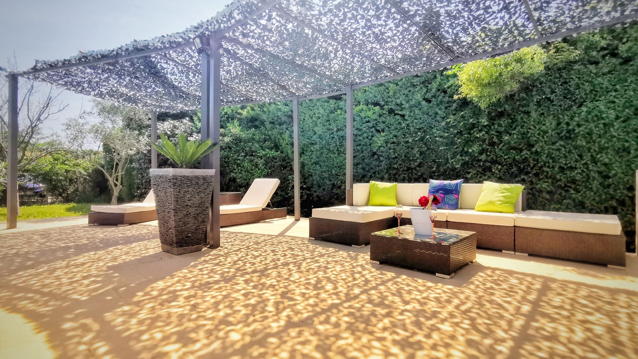 Photo of Patio Balcony in Rochefort-du-Gard