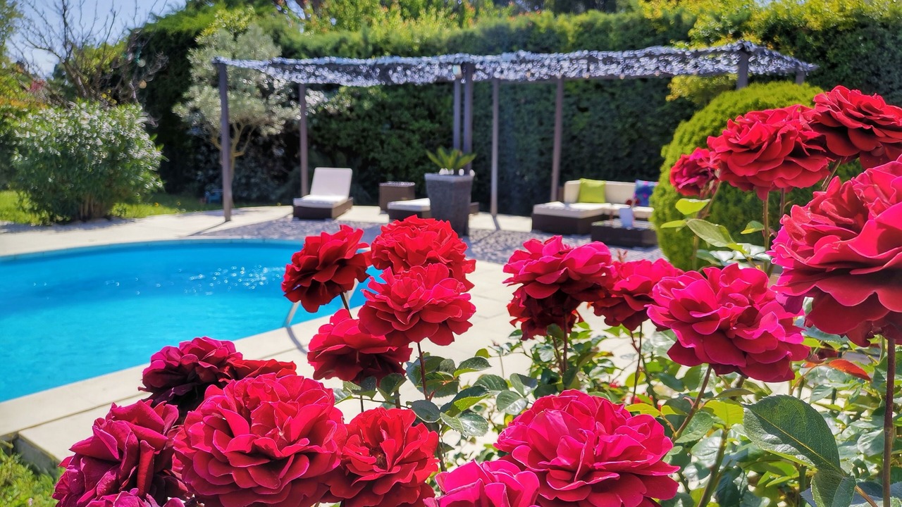 Photo of Outdoor in Rochefort-du-Gard