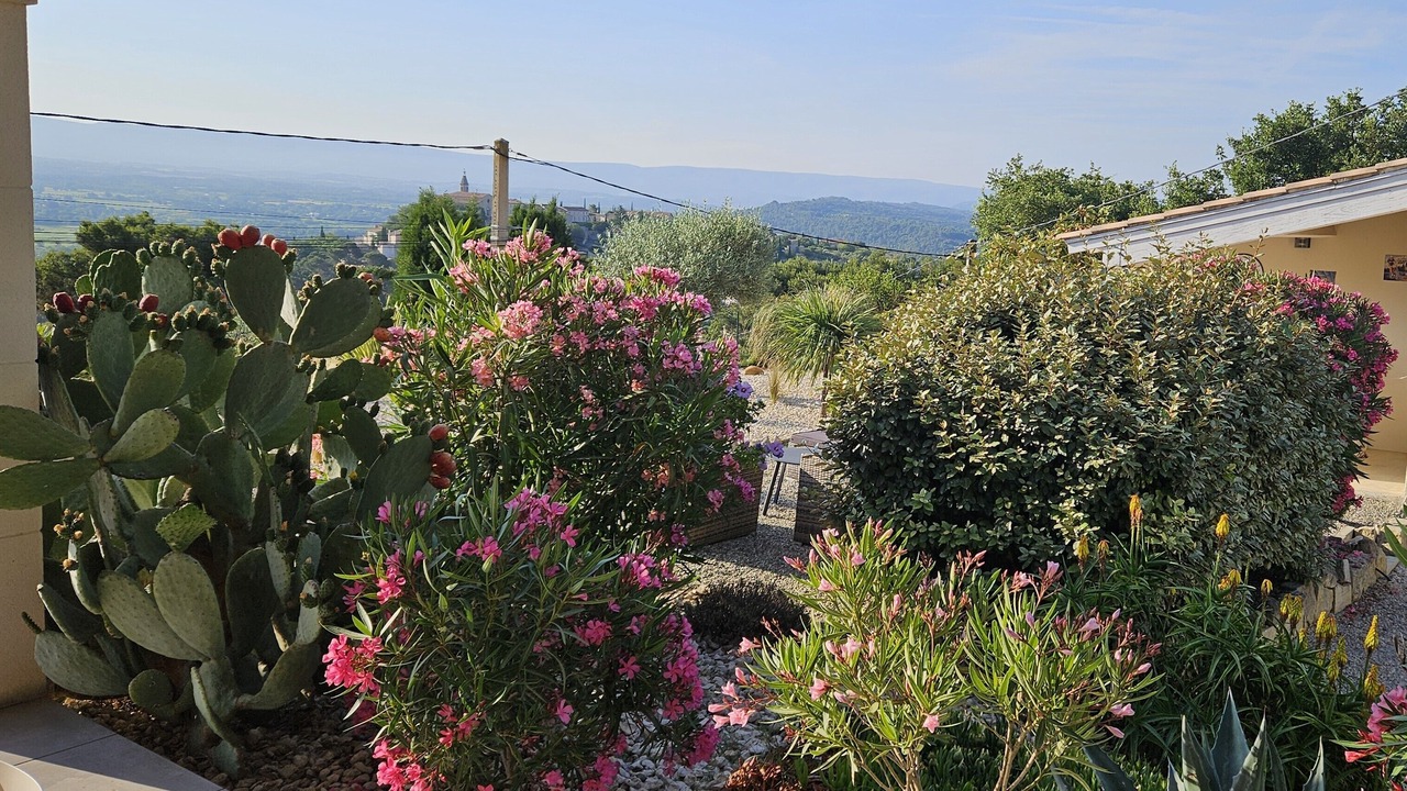 Photo of Outdoor in Crillon-le-Brave