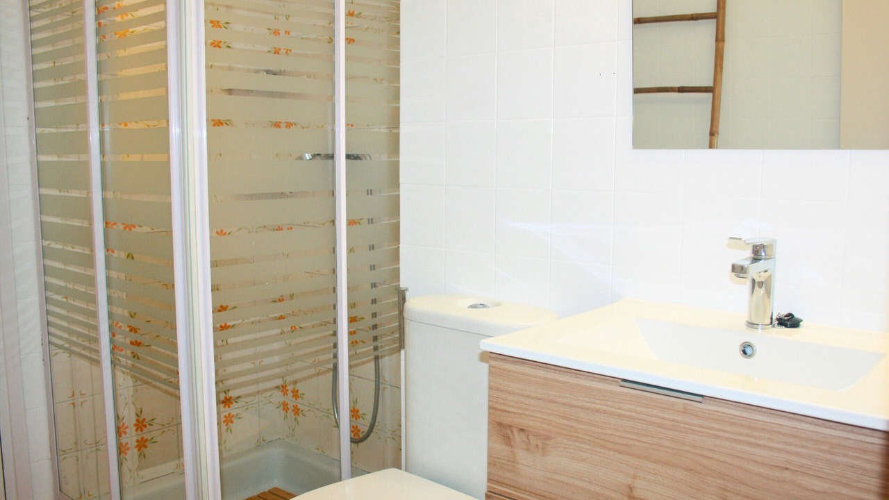 Photo of Bathroom in Pals