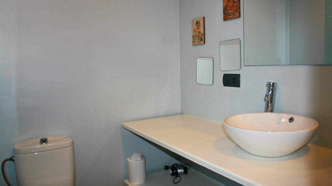 Photo of Bathroom in Pals