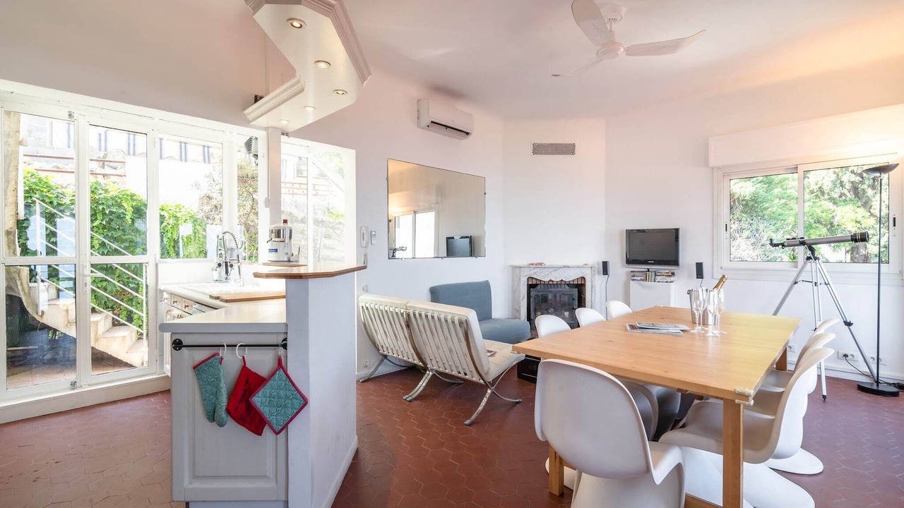 Photo of Others in Eze