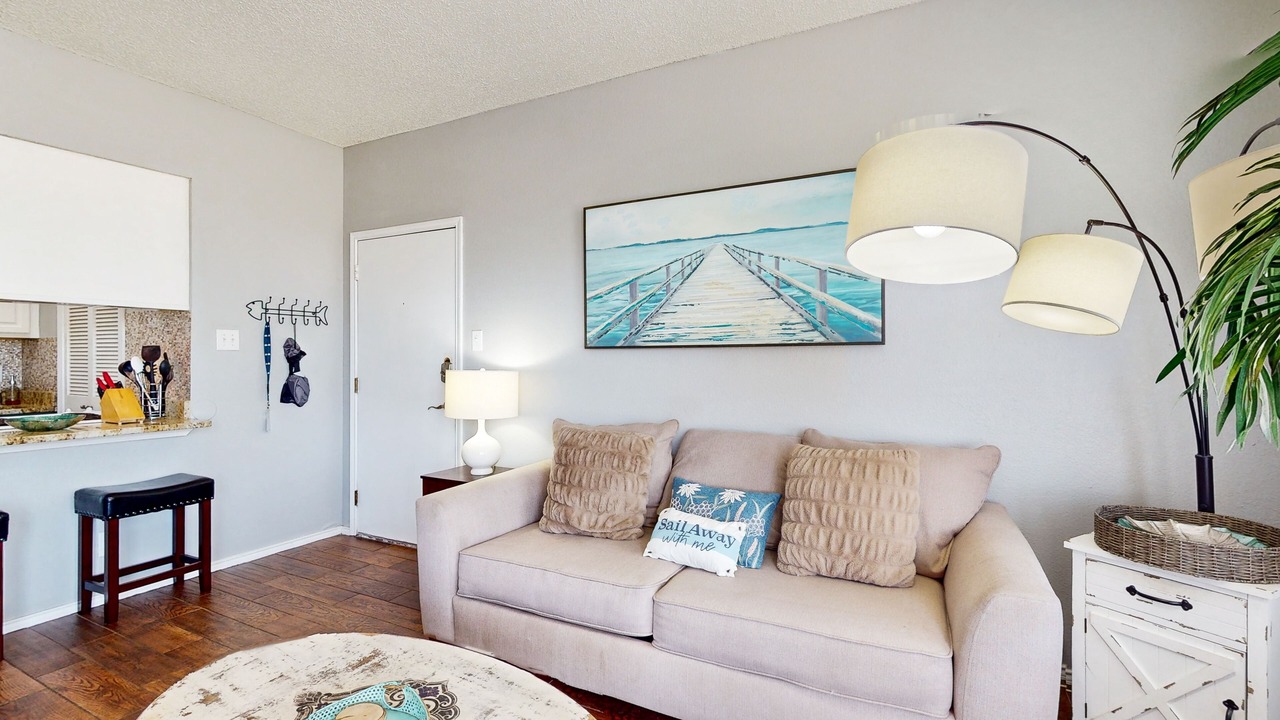 Photo of Livingroom in Corpus Christi