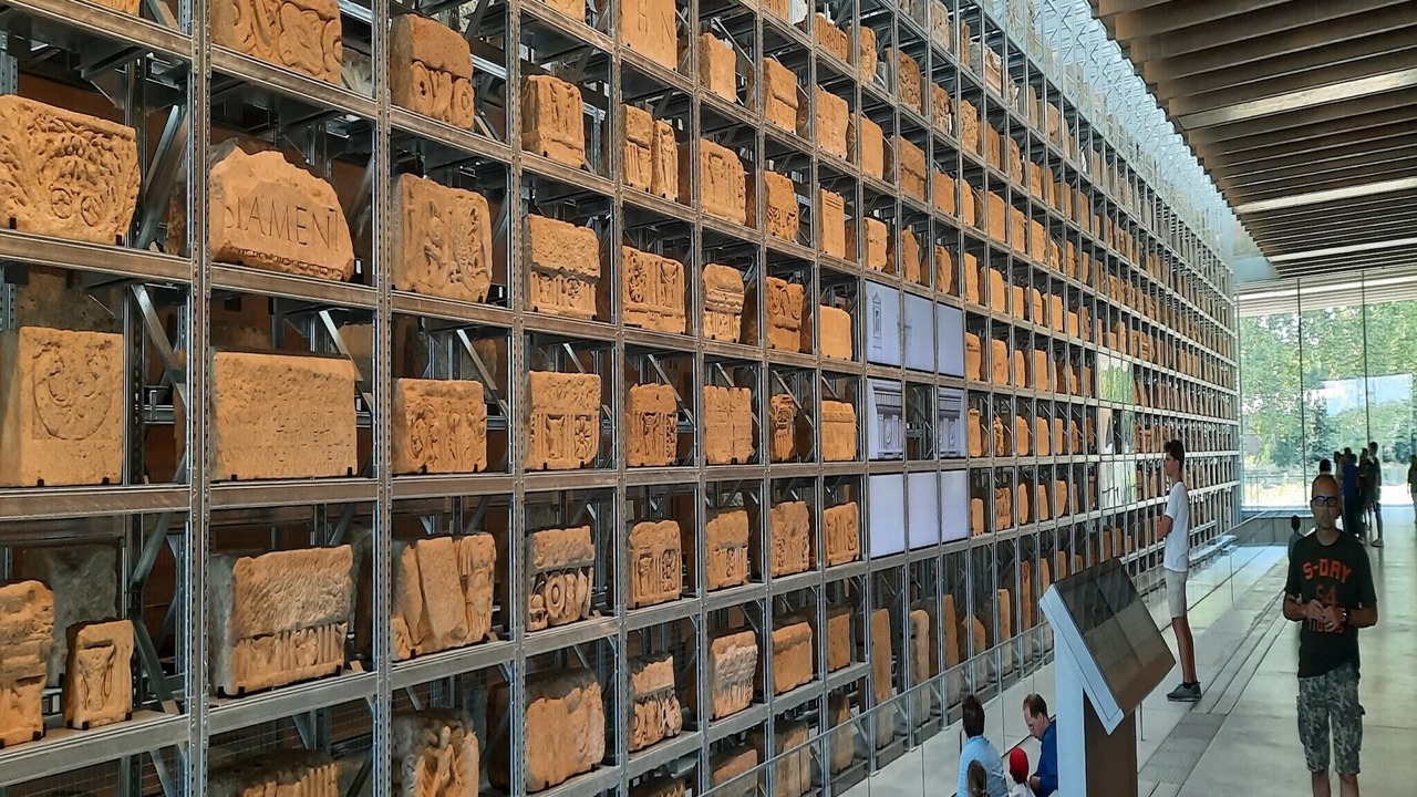 Photo of Others in Roches Grises