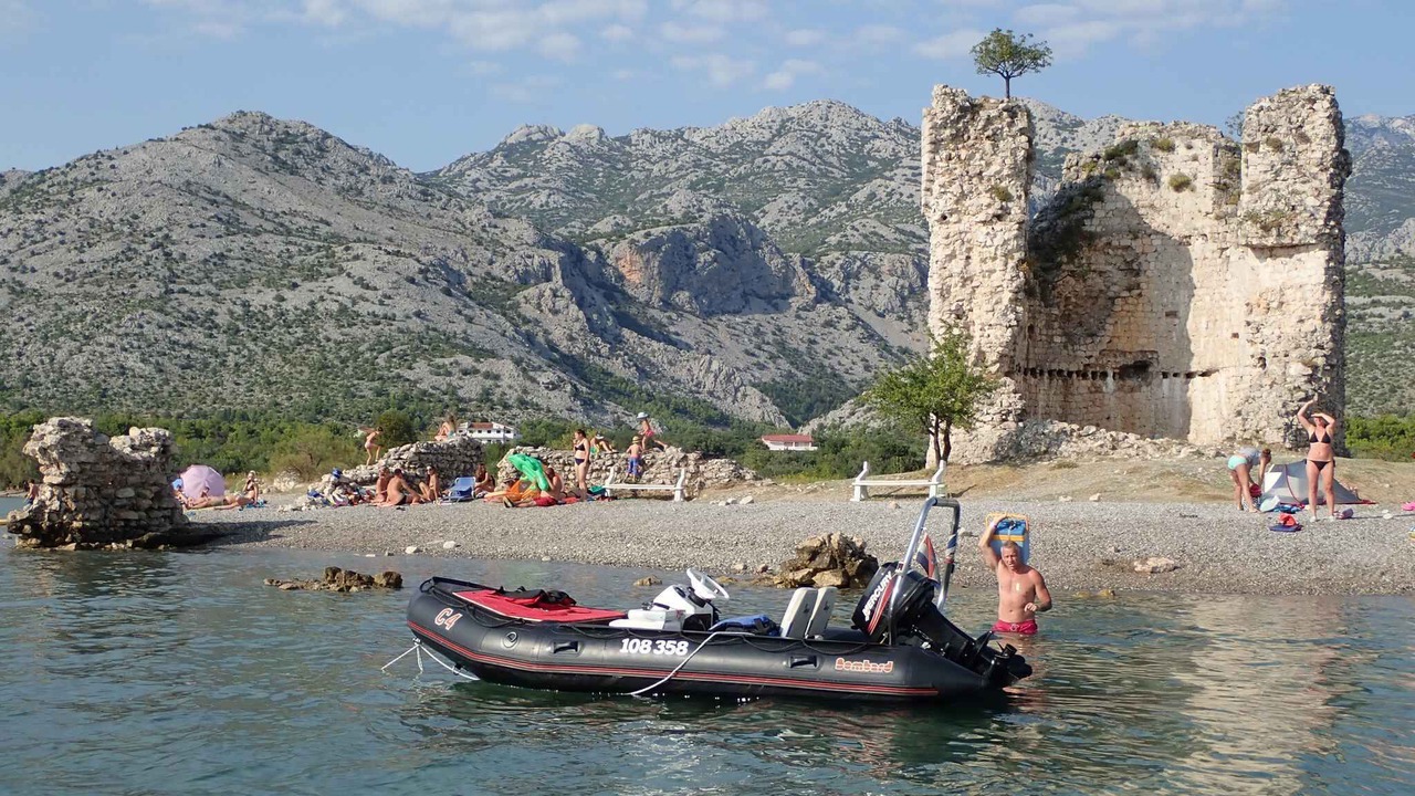 Photo of Others in Starigrad