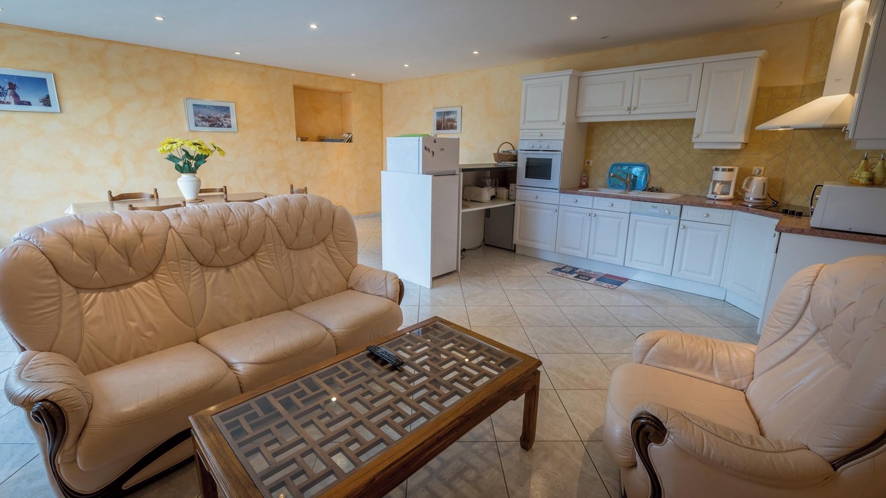 Photo of Livingroom in Mouterre-Silly