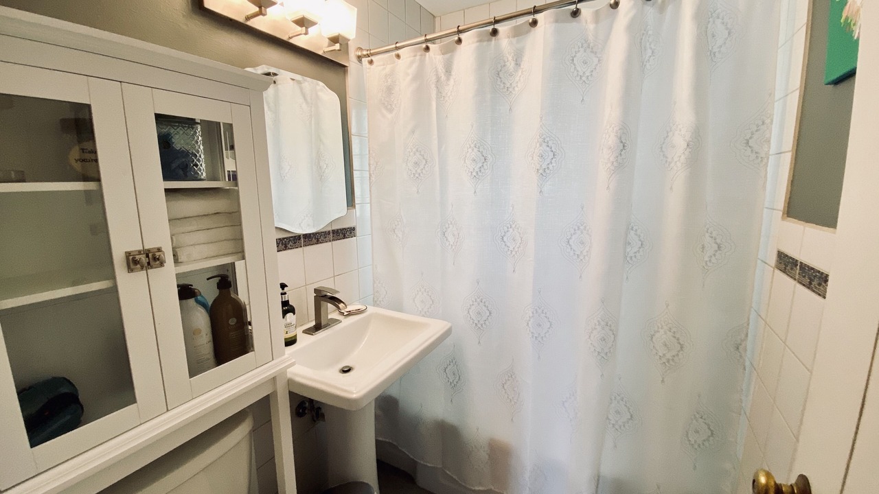 Photo of Bathroom in Sunset Hills