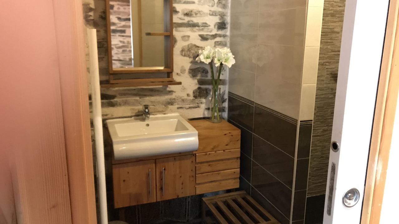 Photo of Bathroom in Allemond