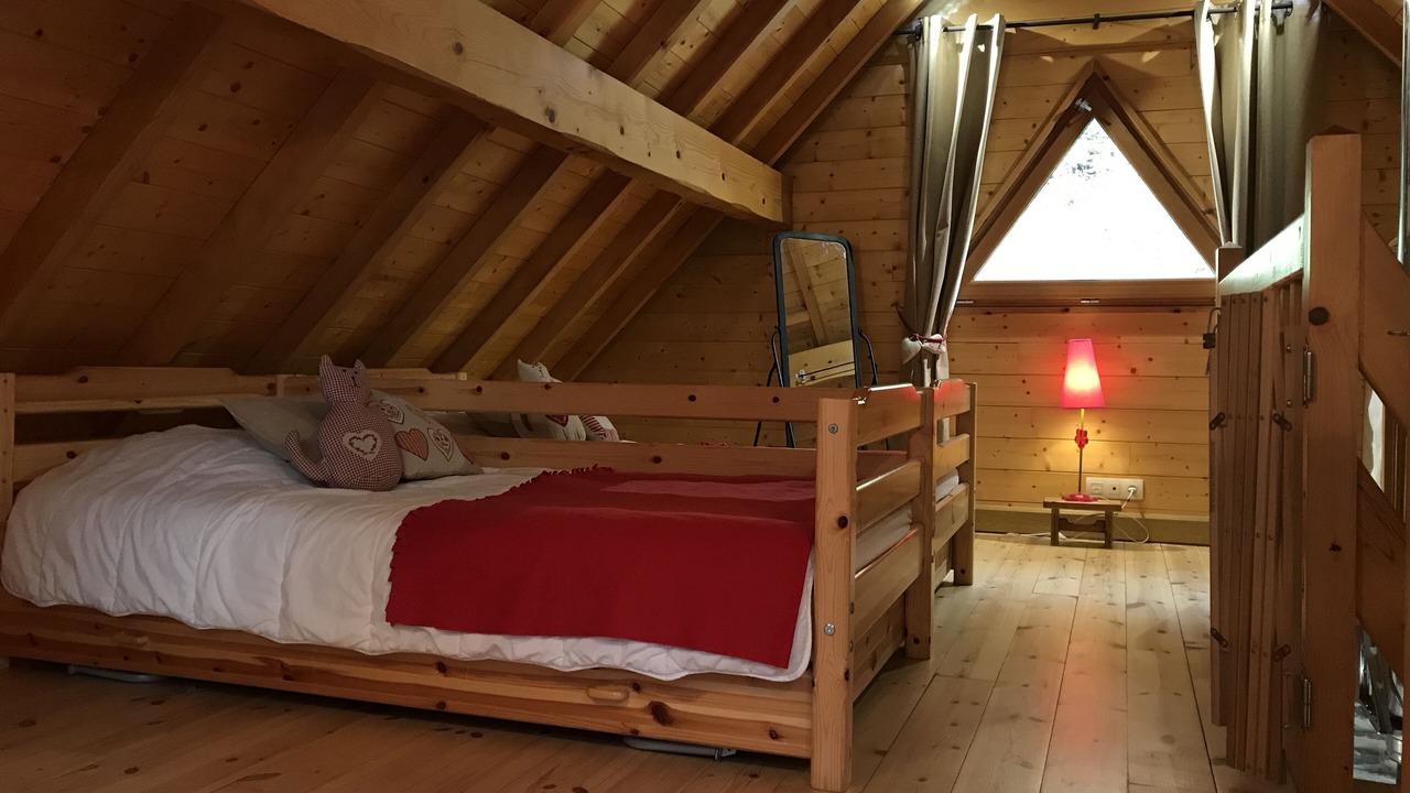 Photo of Bedroom in Allemond