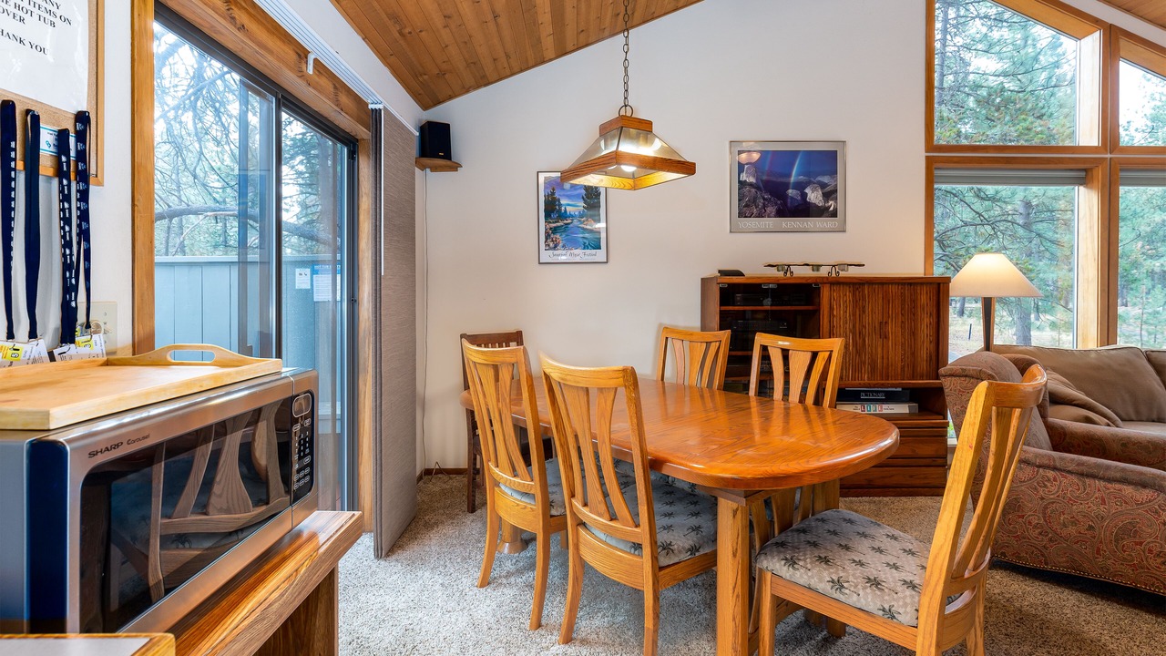 Photo of Bedroom in Sunriver