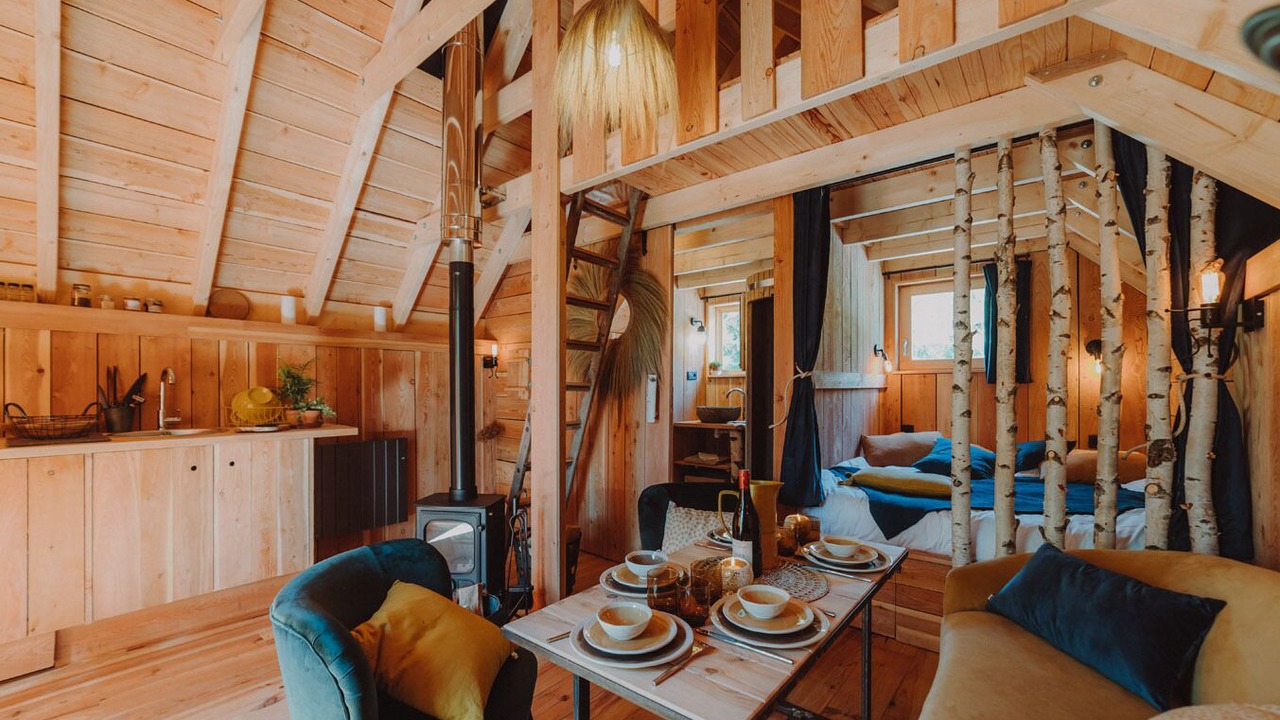 Photo of Others in Gap