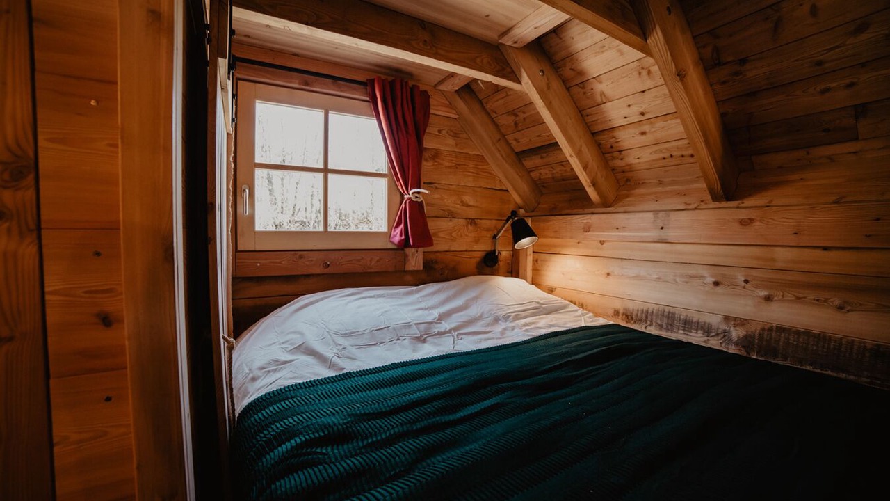 Photo of Bedroom in Gap