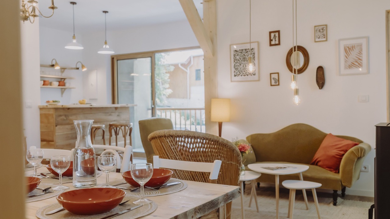 Photo of Others in Gap