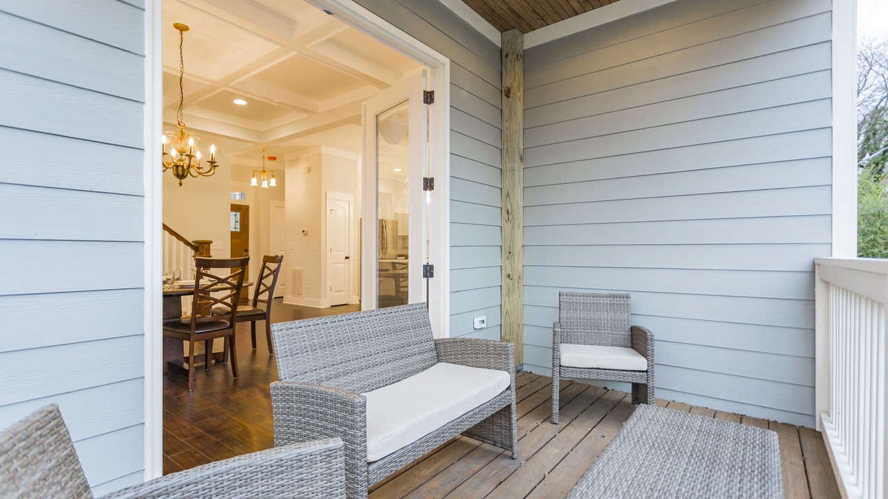 Photo of Outdoor in Shelby Hills