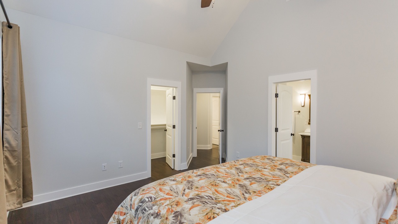 Photo of Bedroom in Shelby Hills