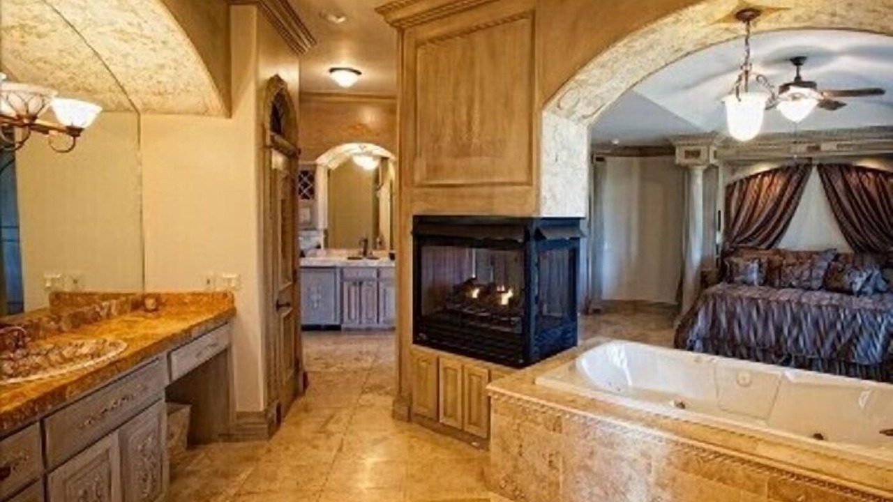 Photo of Livingroom in Camdenton