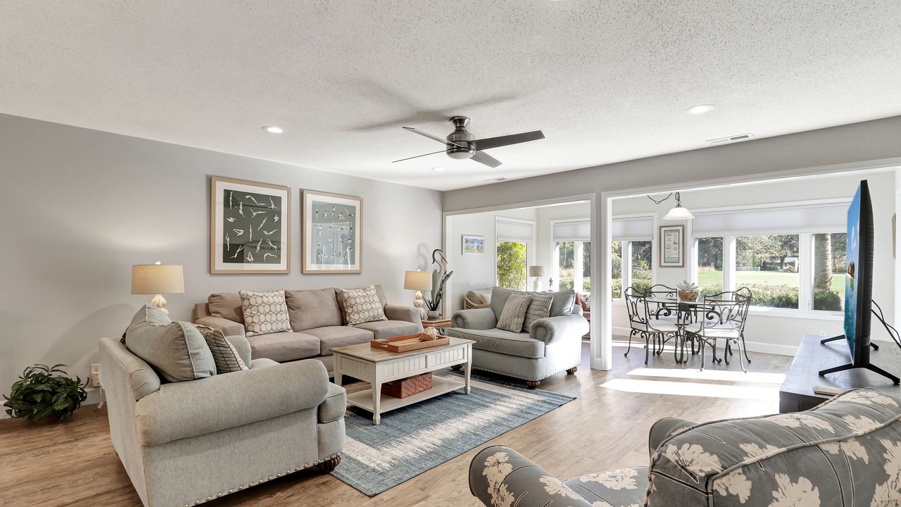 Photo of Livingroom in Sea Pines