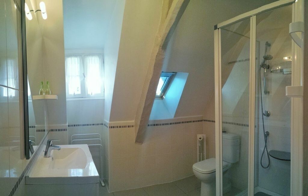 Photo of Bathroom in Lourdes