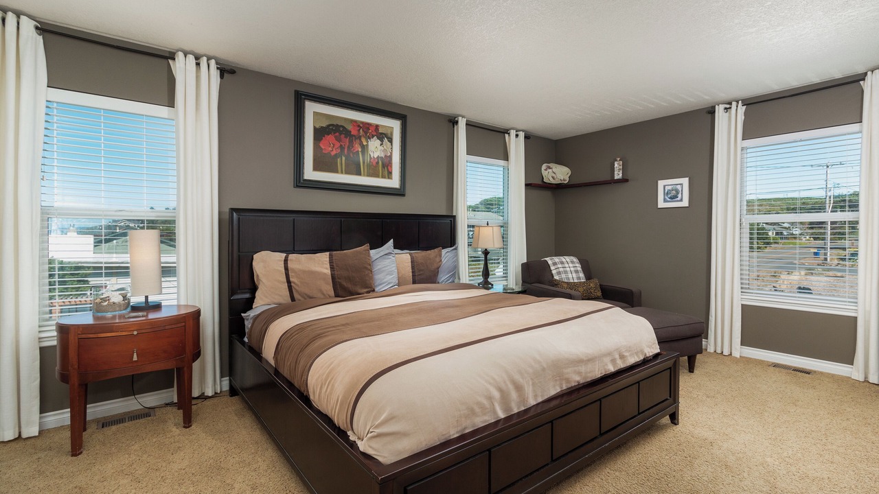 Photo of Bathroom in Gleneden Beach