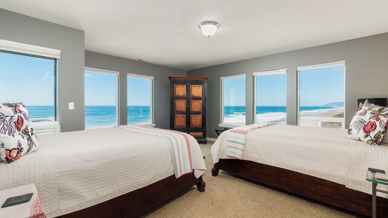 Photo of Patio Balcony in Gleneden Beach