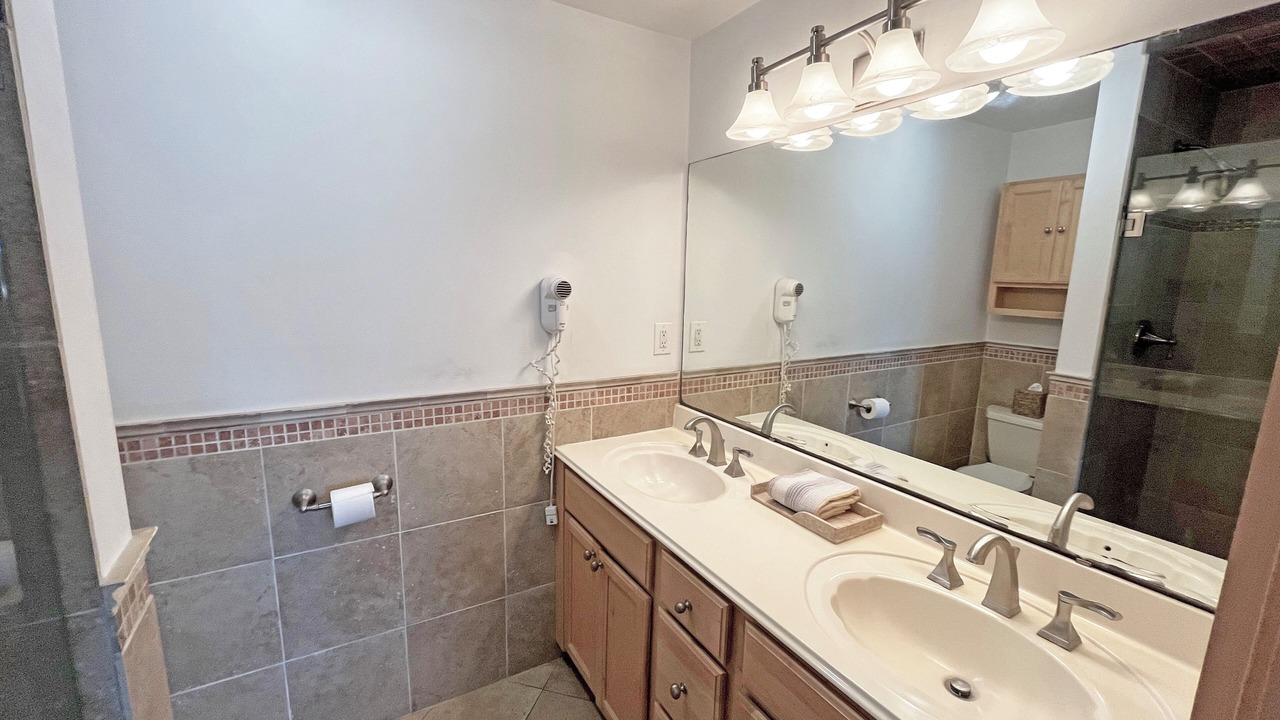 Photo of Bathroom in Crescent Beach