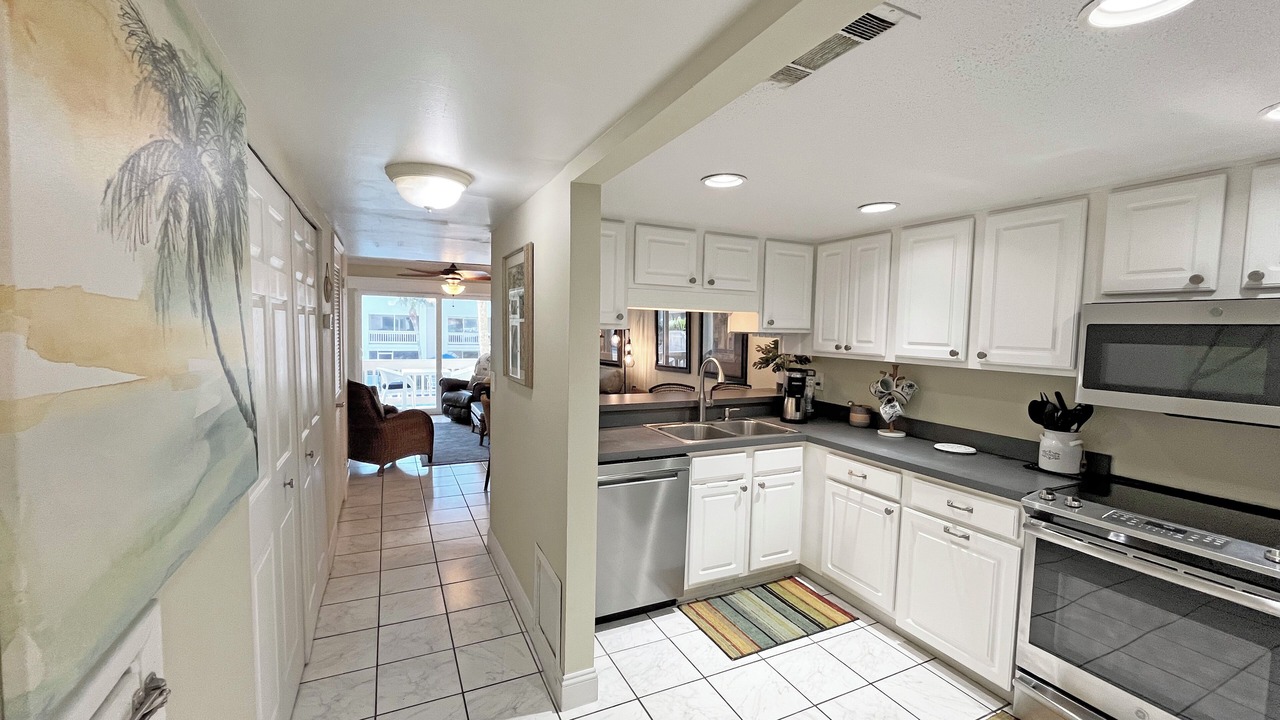 Photo of Kitchen in Crescent Beach