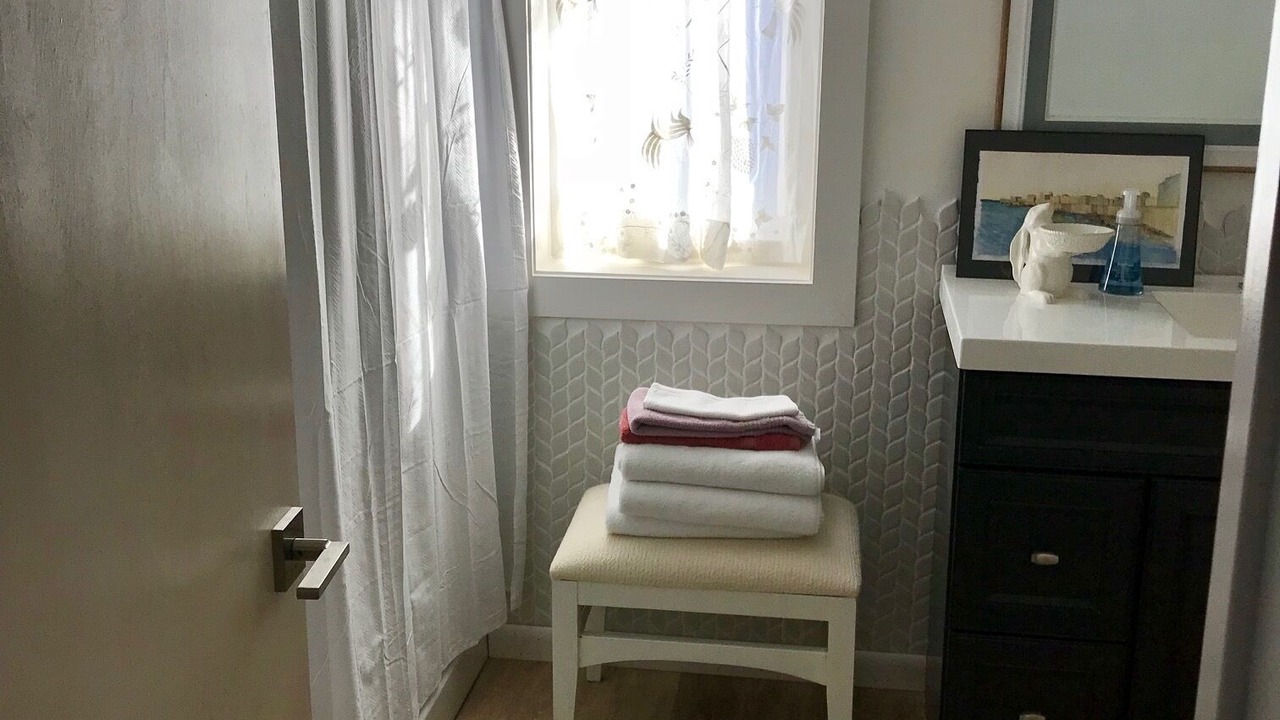 Photo of Bathroom in Lost Bridge Village