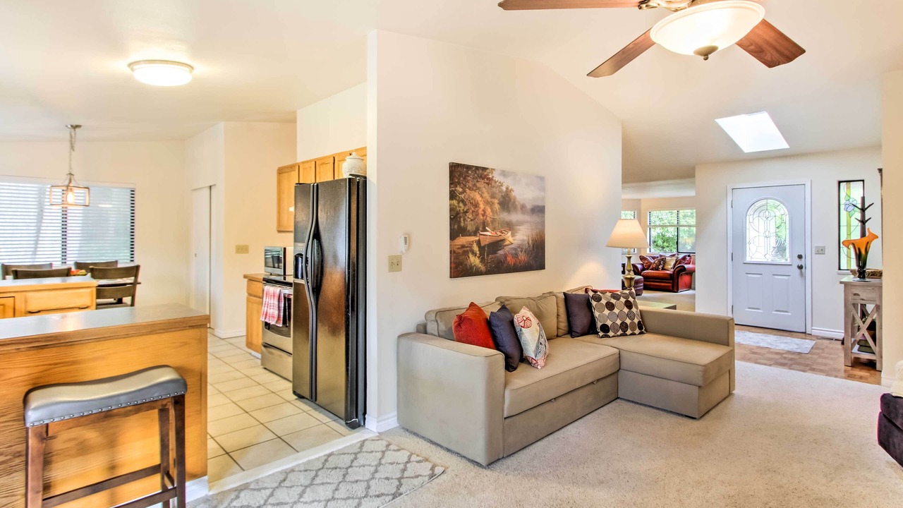 Photo of Others in East Olympia