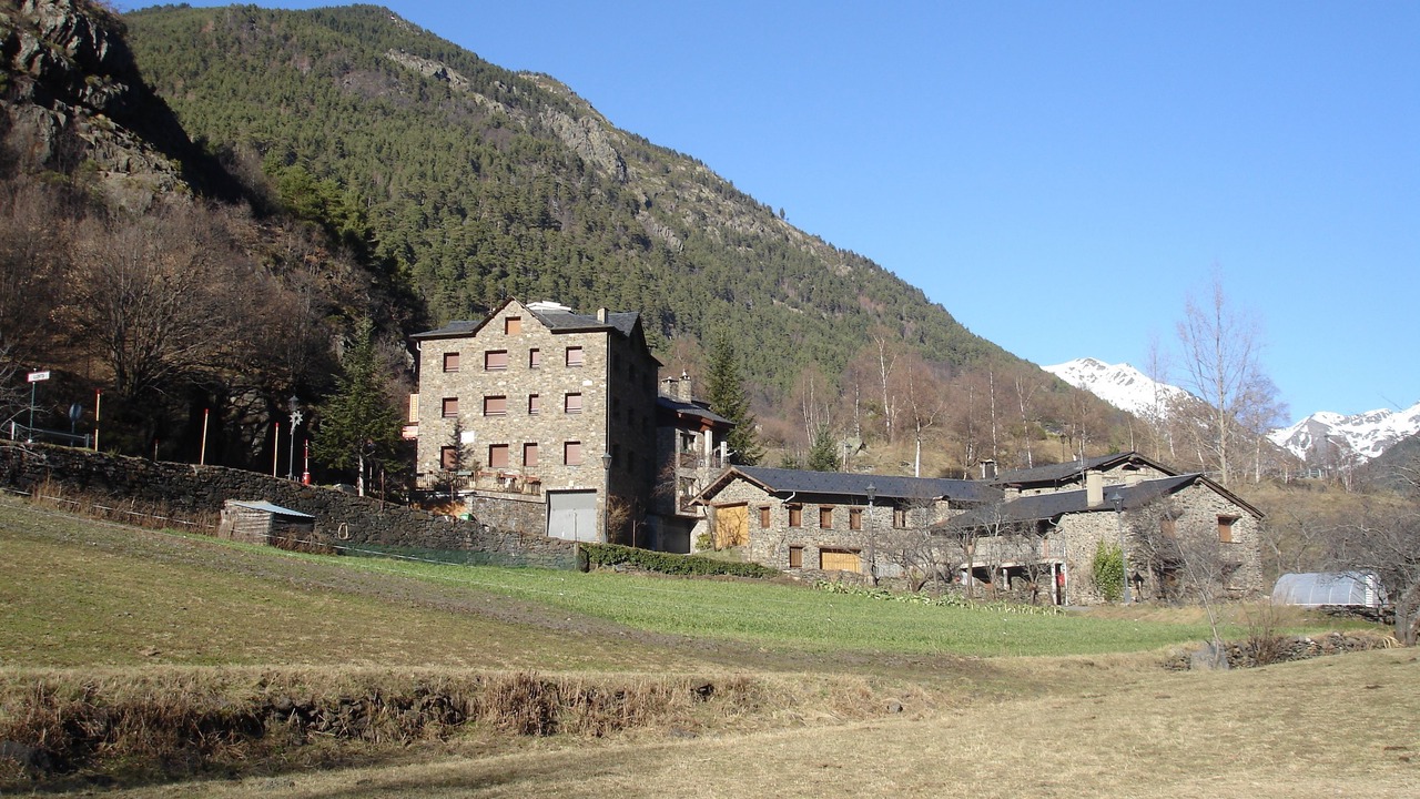 Photo of Outdoor in Llorts