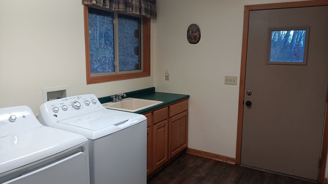 Photo of Bedroom in Flippin