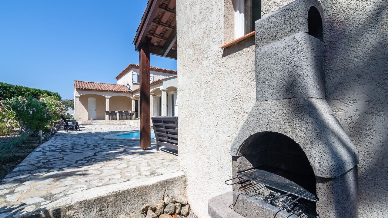 Photo of Others in Oupia