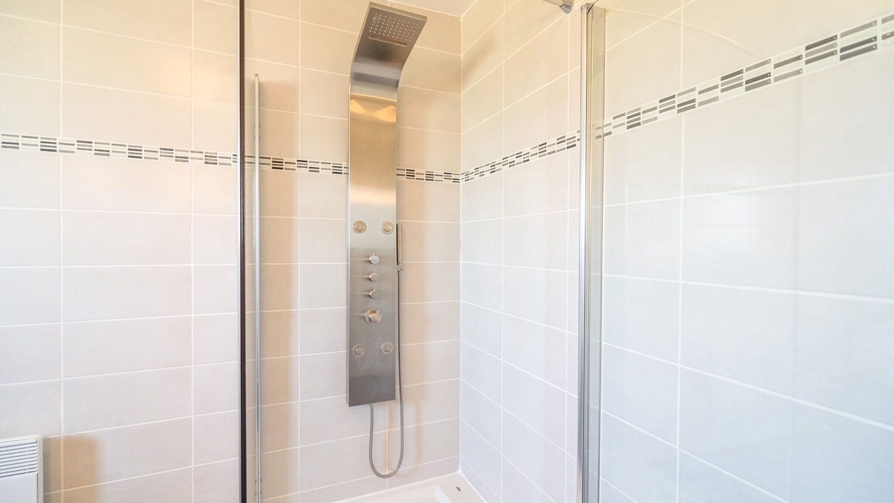 Photo of Bathroom in Oupia