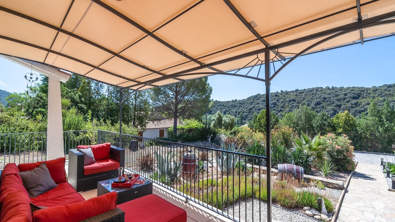 Photo of Patio Balcony in Roquebrun